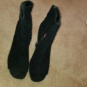 Betseyville booties